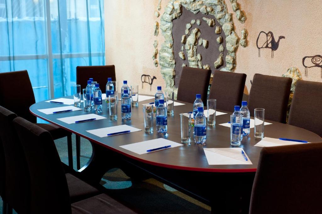 Hotel Artastana Zewnętrze zdjęcie