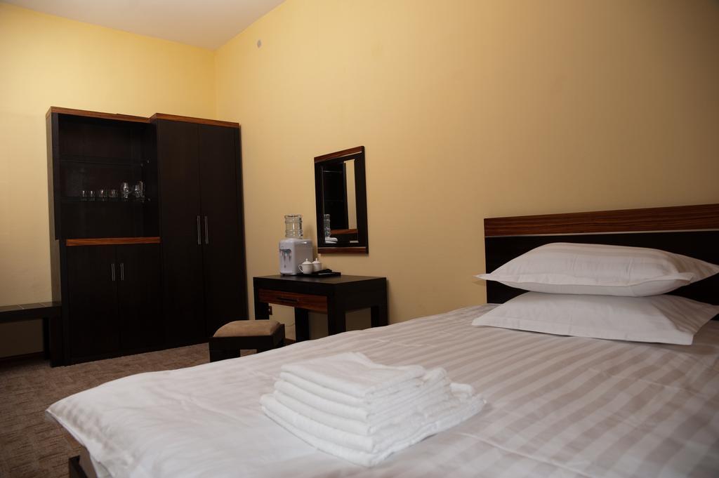 Hotel Artastana Pokój zdjęcie