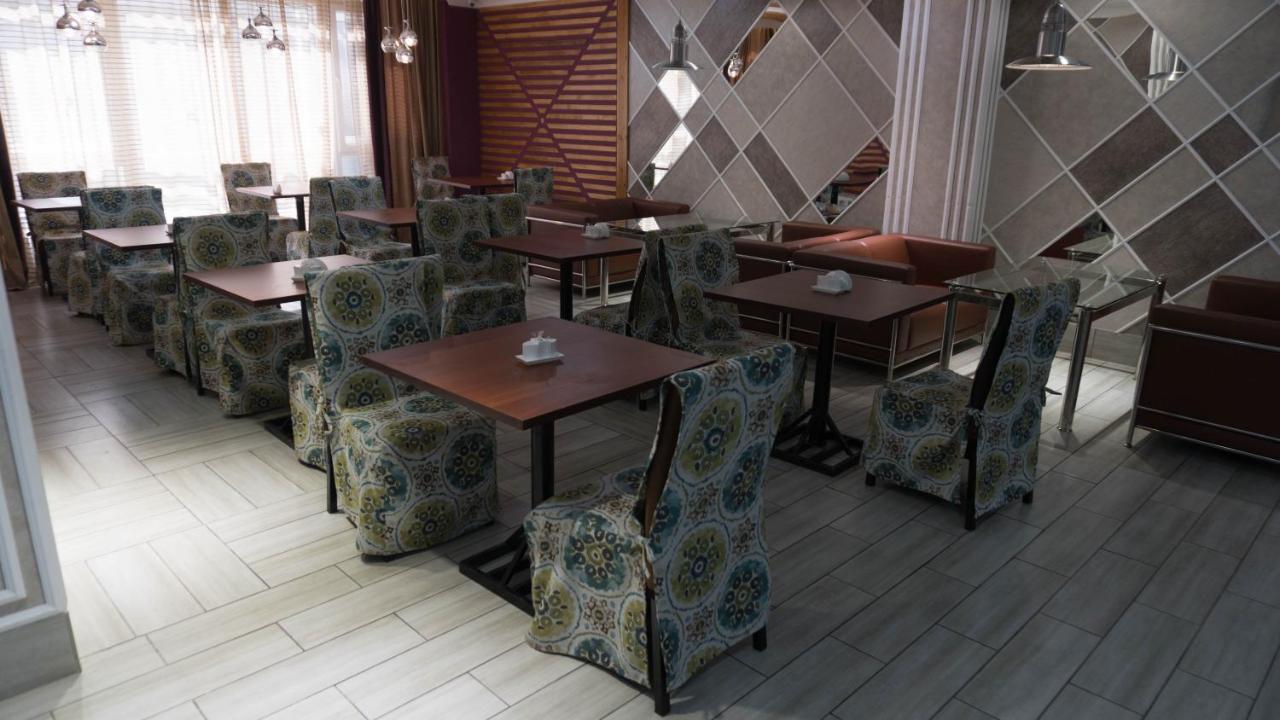 Hotel Artastana Zewnętrze zdjęcie