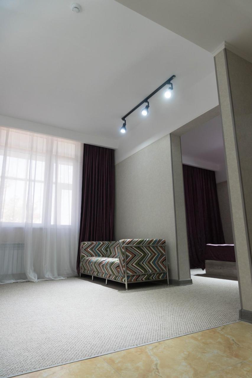 Hotel Artastana Zewnętrze zdjęcie